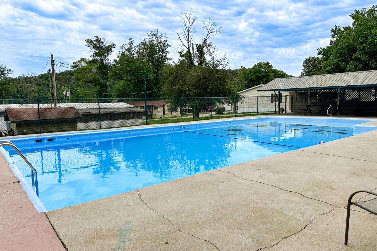 Edgewater Beach Resort 19 Forsyth Buitenkant foto
